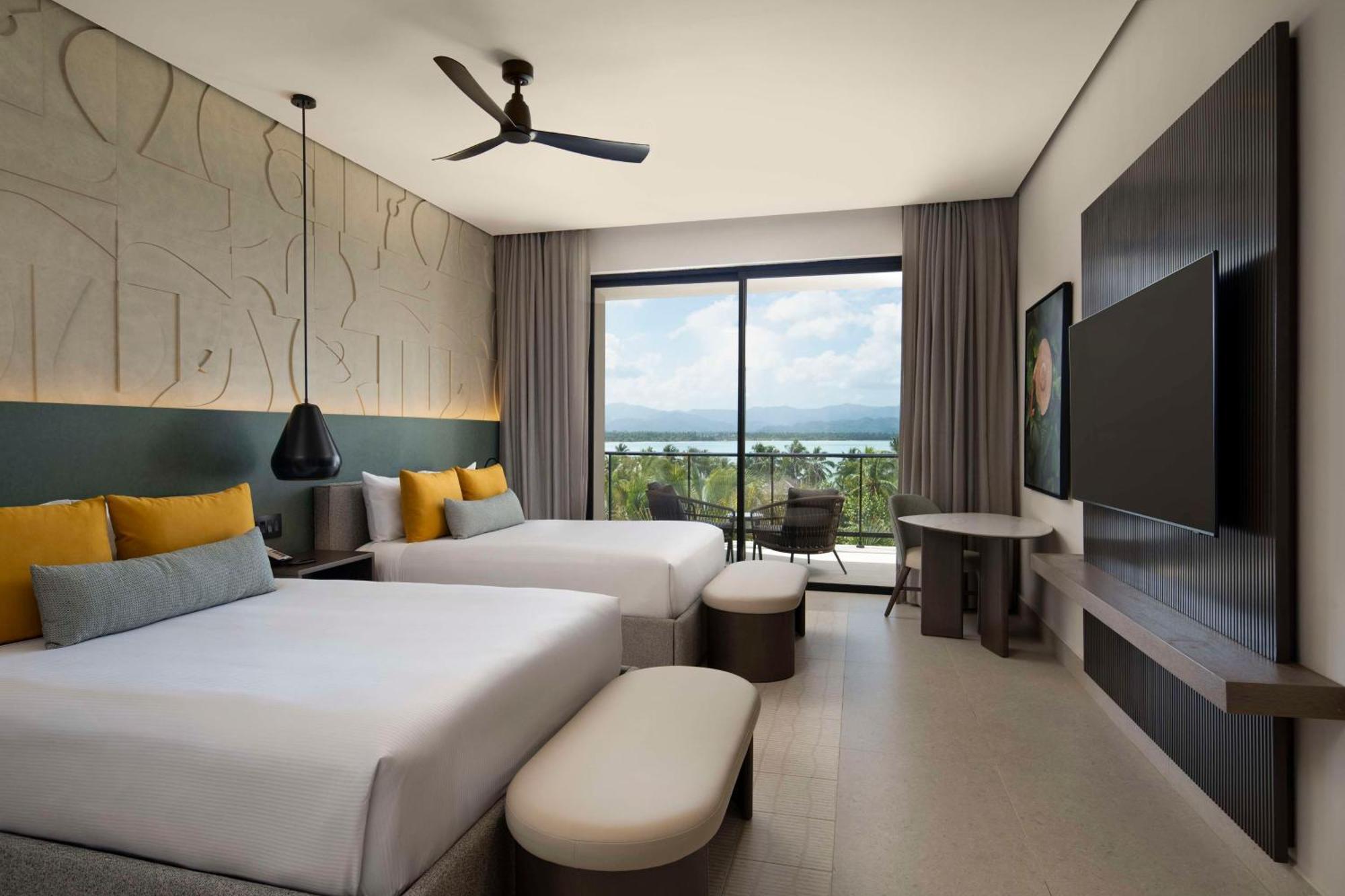 Zemi Miches Punta Cana All-Inclusive Resort, Curio By Hilton Екстериор снимка